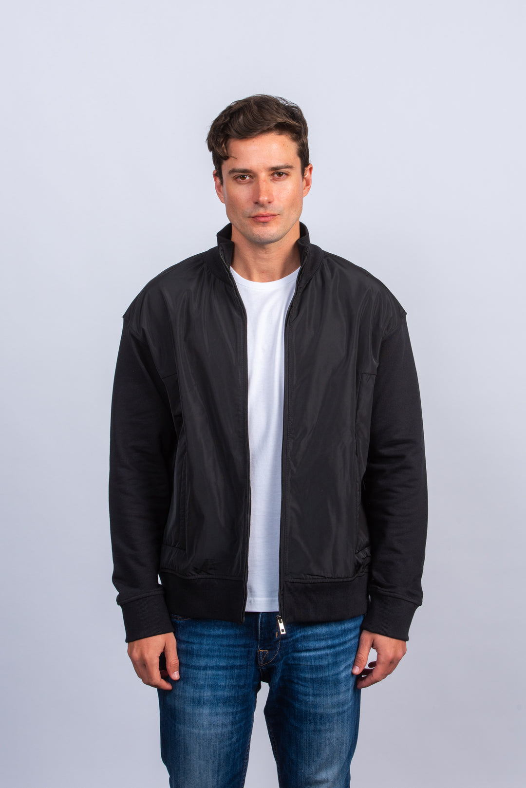 Zipped Waterproof Jacket With Pockets