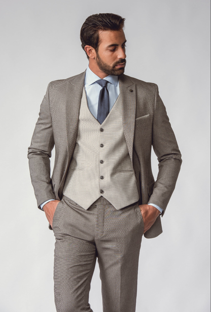 SLIM FIT 3 PIECES  SUIT