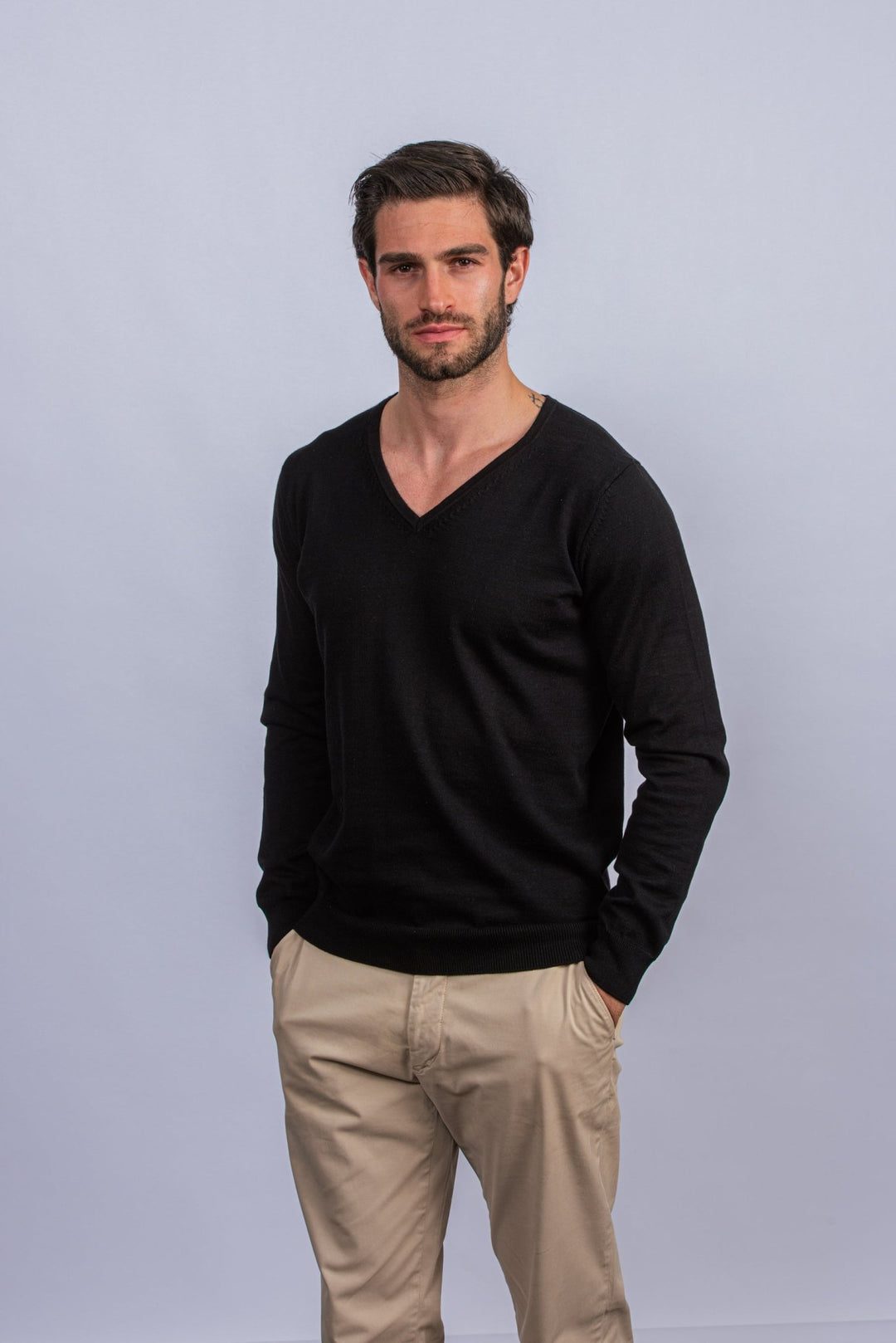 Cotton knitted V - neck Pullover - Roban