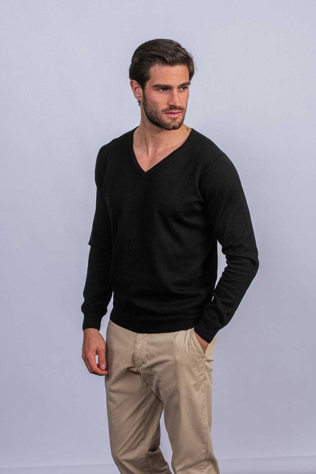 Cotton knitted V - neck Pullover - Roban