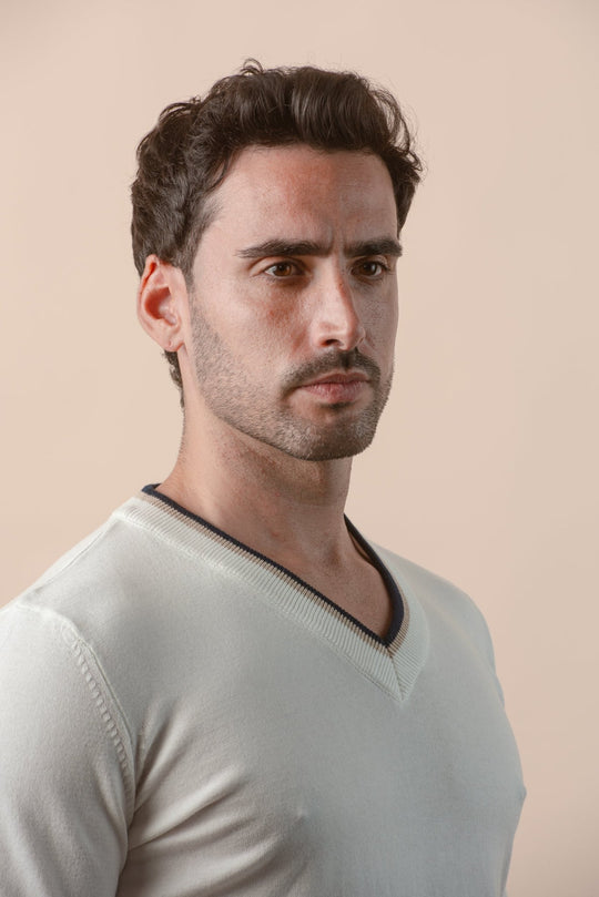 COTTON KNITTED V - NECK T - SHIRT - Roban