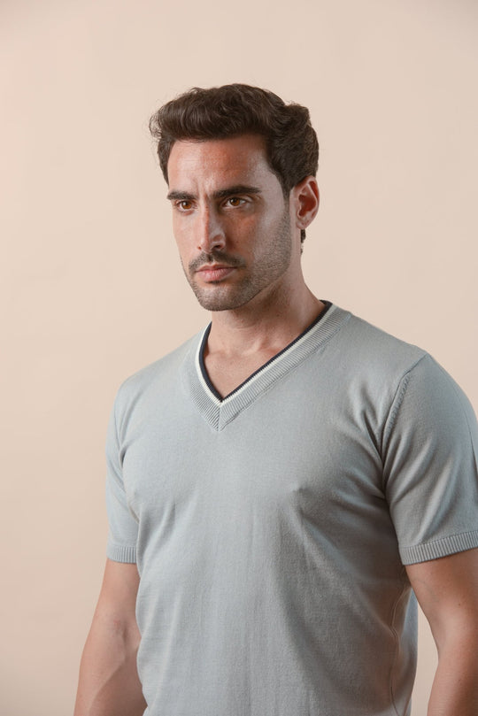 COTTON KNITTED V - NECK T - SHIRT - Roban
