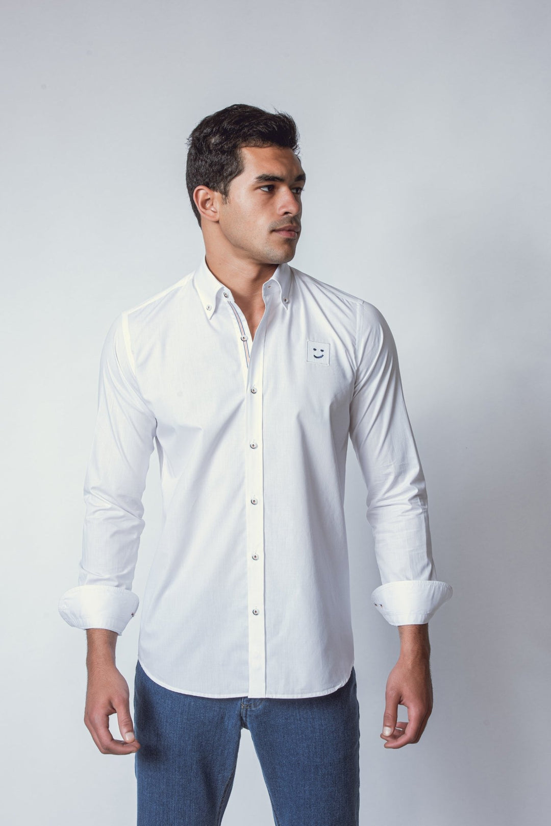 PLAIN FINE COTTON SHIRT WITH EMBROIDERY - Roban