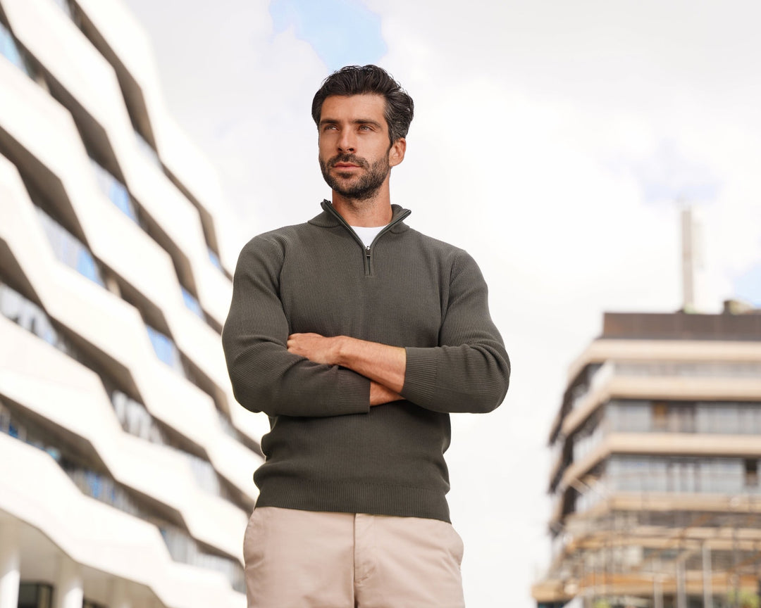 Ribbed Half - Zip Turtleneck Pullover - Roban