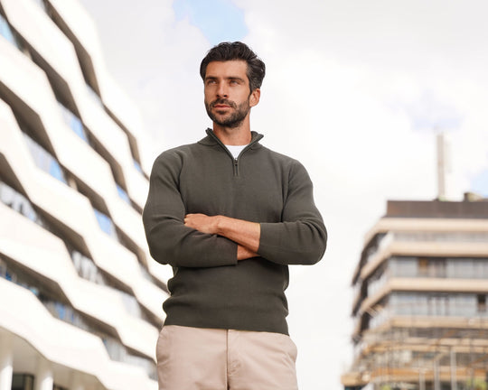 Ribbed Half - Zip Turtleneck Pullover - Roban