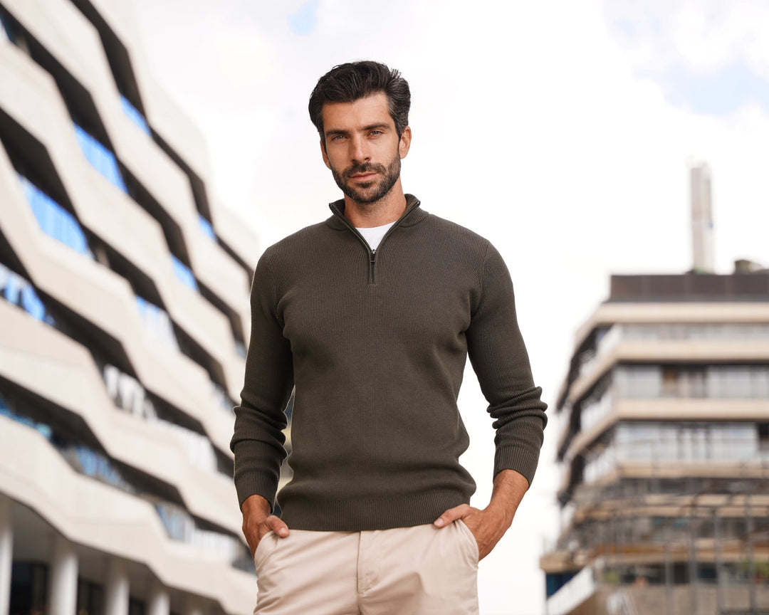 Ribbed Half - Zip Turtleneck Pullover - Roban