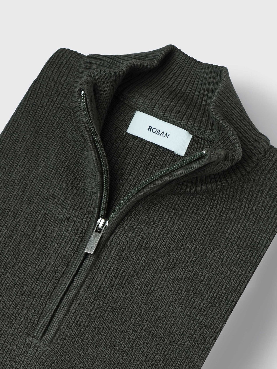 Ribbed Half - Zip Turtleneck Pullover - Roban