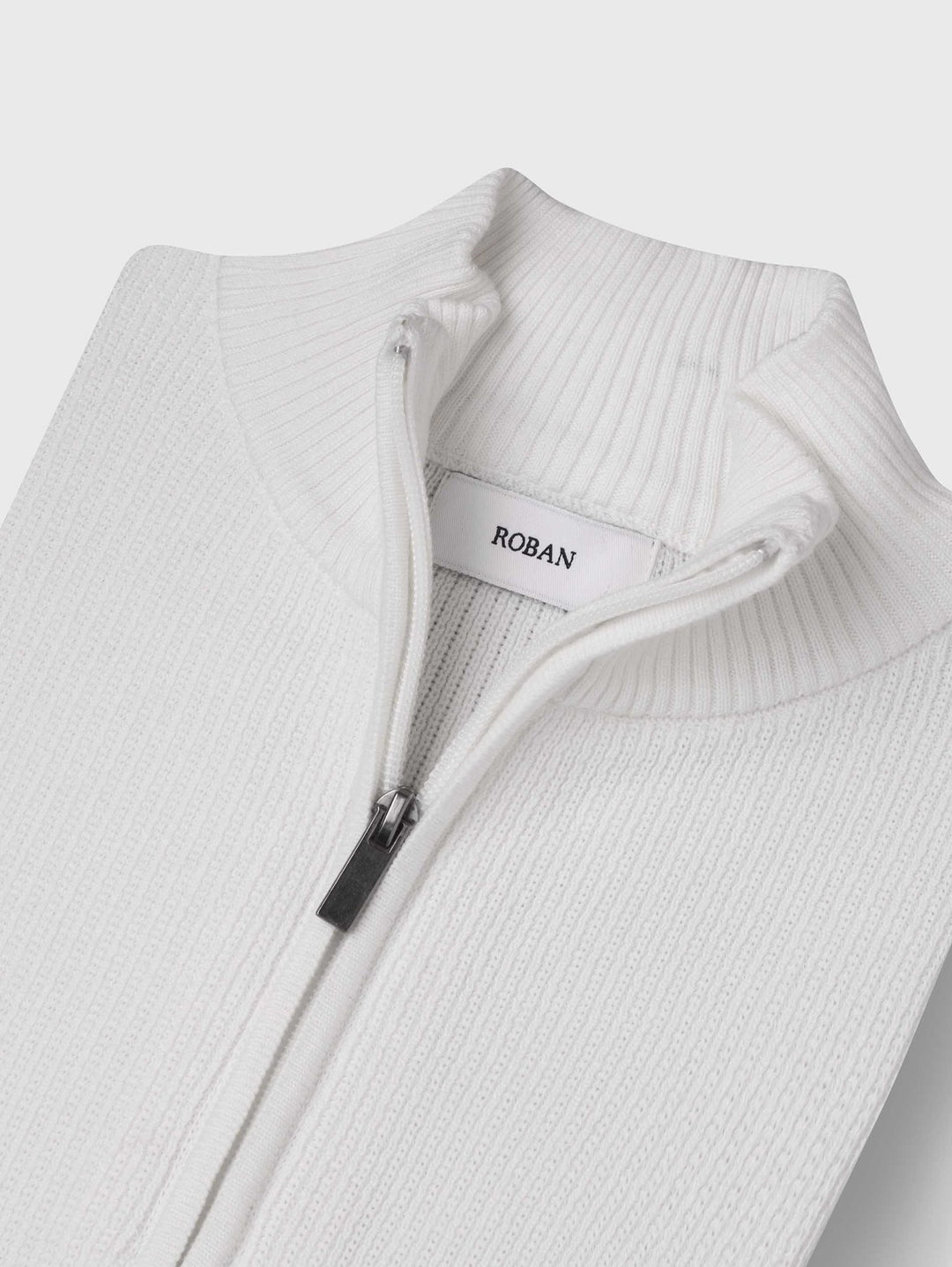 Ribbed Half - Zip Turtleneck Pullover - Roban