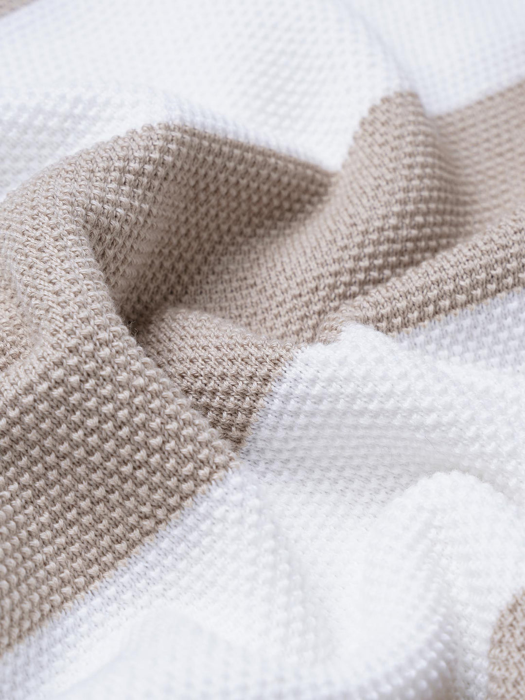 COTTON KNITTED ROUND NECK T-SHIRT